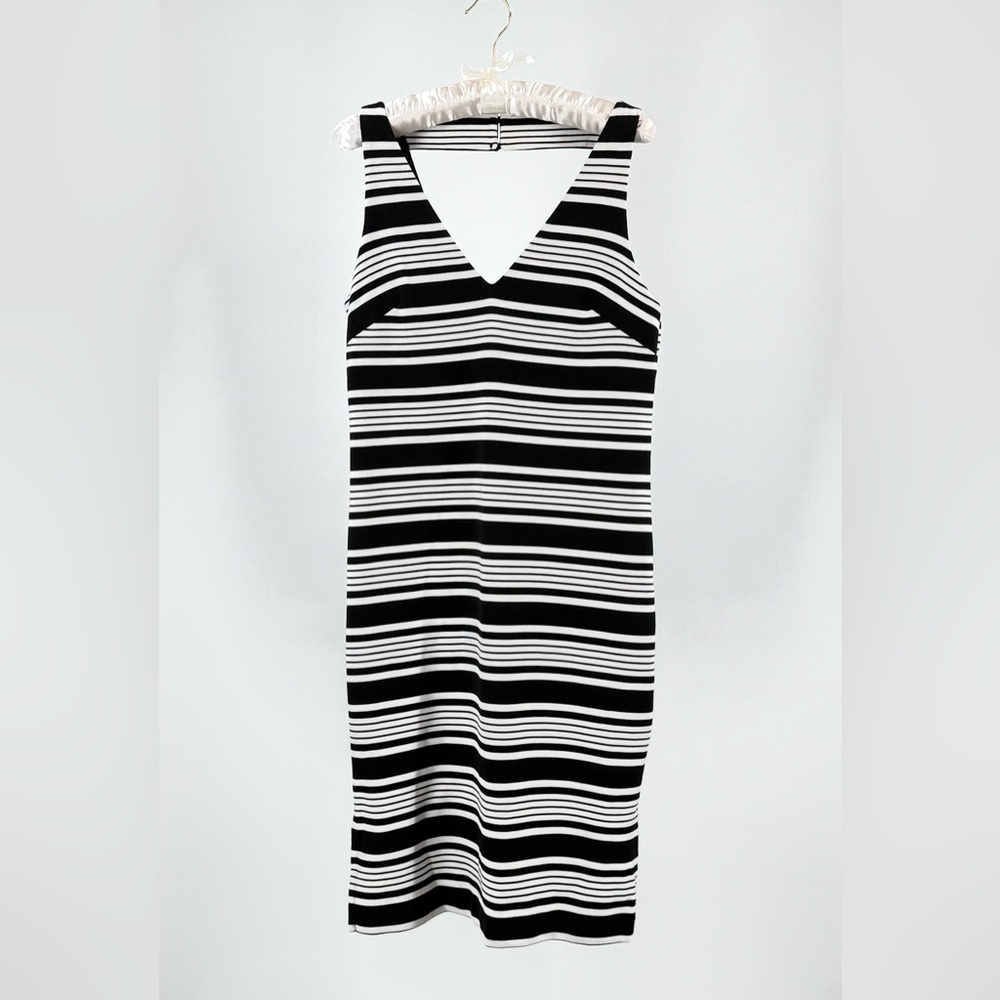 Betsey Johnson Black White Striped Blend Sleeveless Dress Size 6